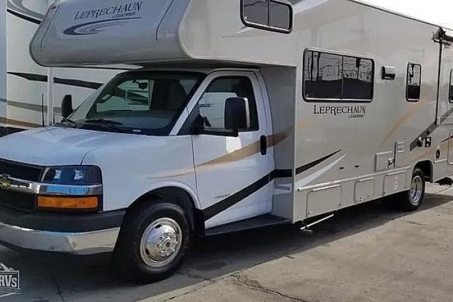 2018 Leprechaun 260RS