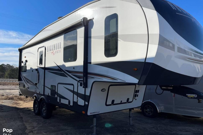 2021 Rockwood 2442BS