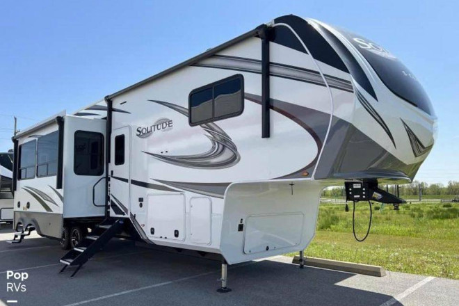 2022 Solitude Solitude 3740bh-R