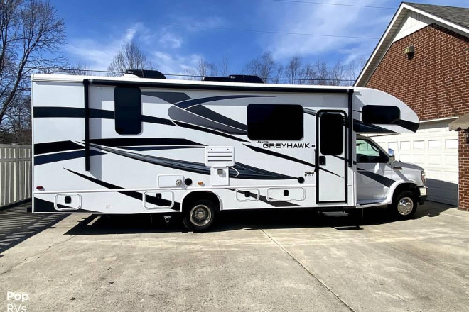 2022 Greyhawk 27U