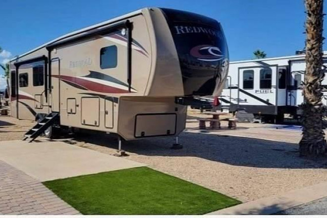 2015 Redwood 38RL