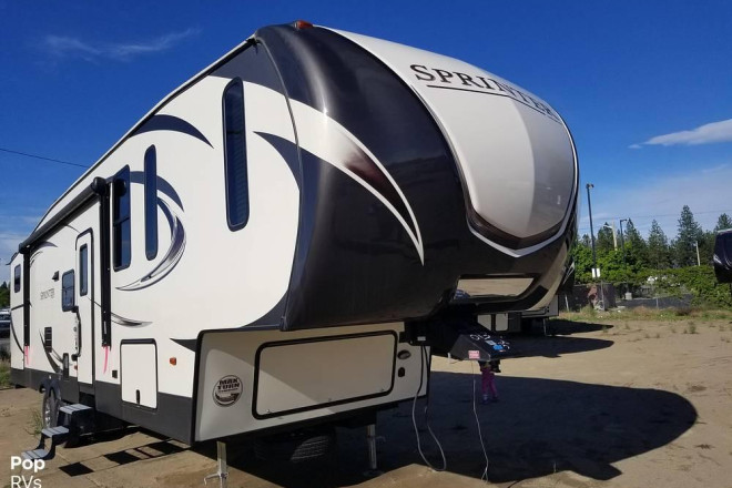 2018 Sprinter 324 FWBHS