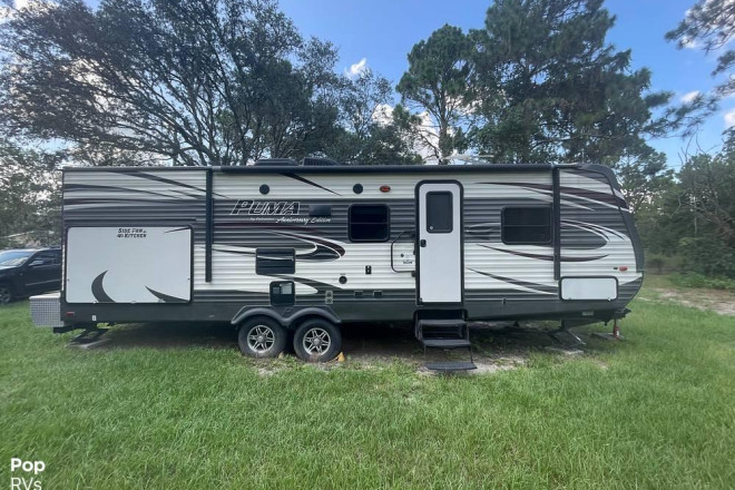 2015 Puma 28RBSS Anniversary Edition