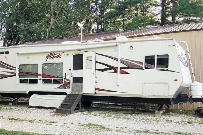 2009 Attitude 30FSAK