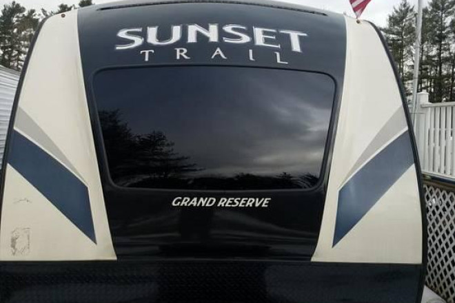 2017 Sunset Trail Grand Reserve 28BH