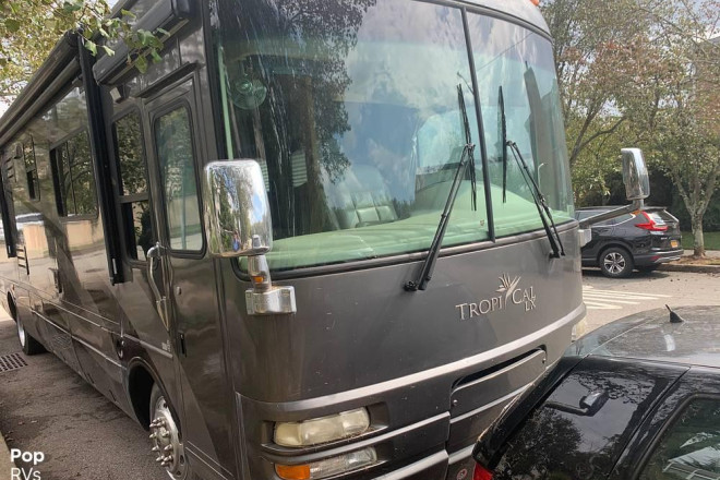 2005 Tropical T396LX