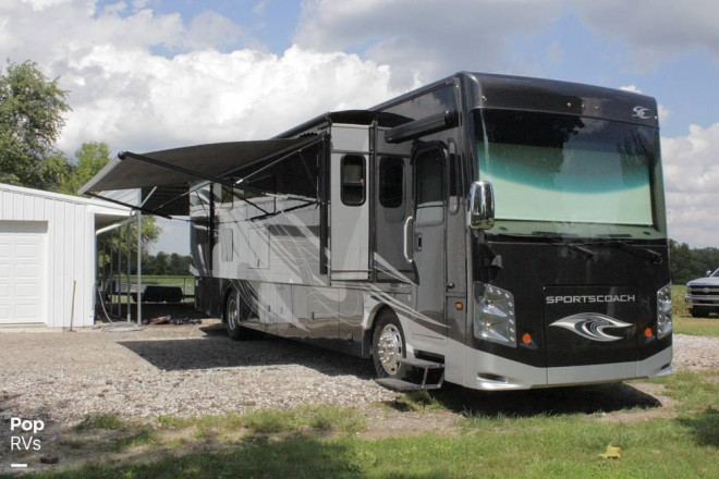 2018 Sportscoach 409BG