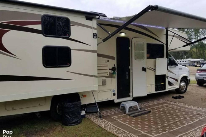 2017 Freelander 31BH