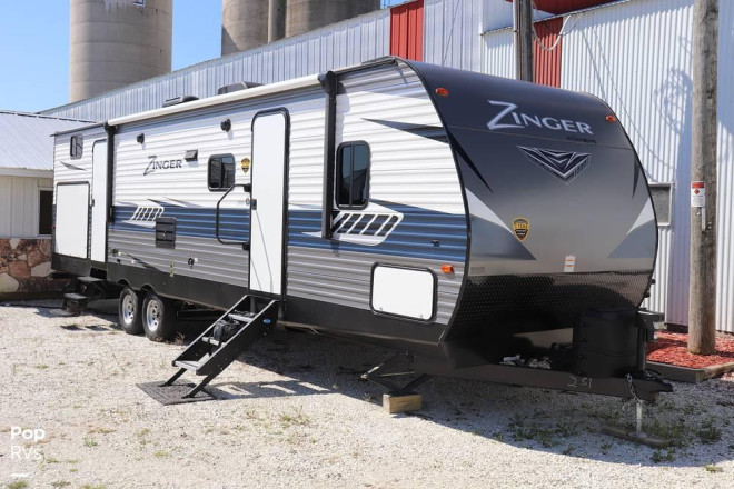 2019 Zinger 328SB