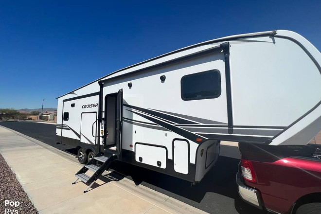 2021 Cruiser Aire 28RD