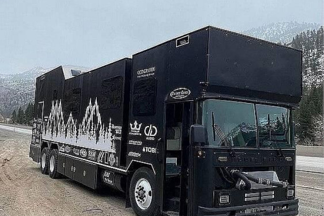 1990 Other 43 Bus Conversion Toy hauler