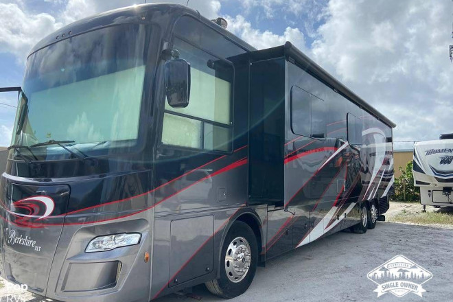 2018 Berkshire XLT 43C