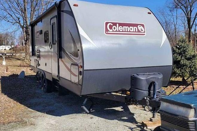 2018 Coleman Ultralite 2155BH