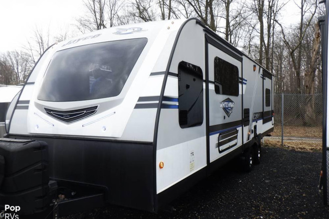 2018 White Hawk 29FLS