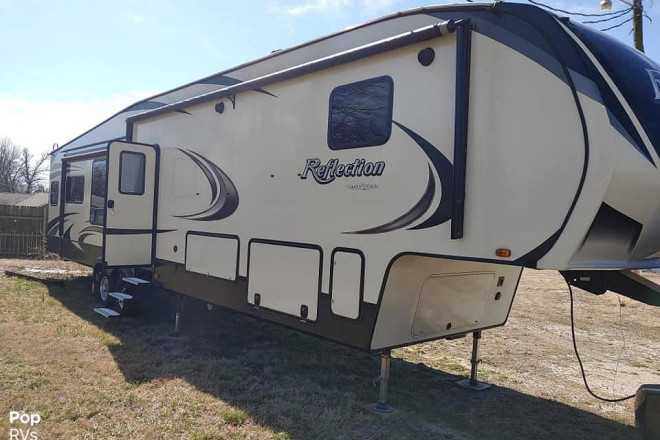 2019 Reflection 367BHS