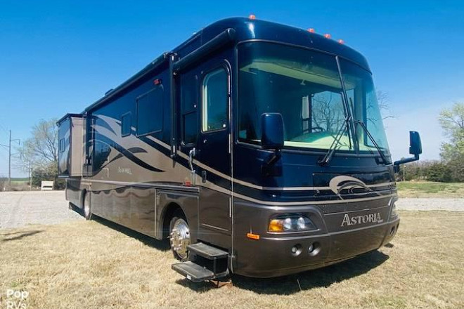 2006 Astoria Pacific 3679