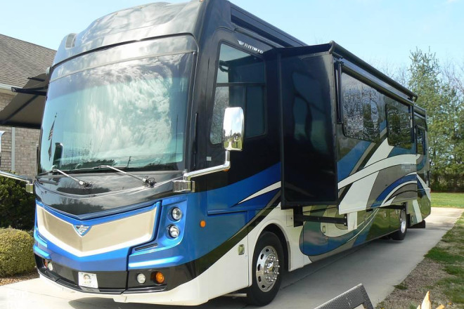 2017 Discovery LXE 40X