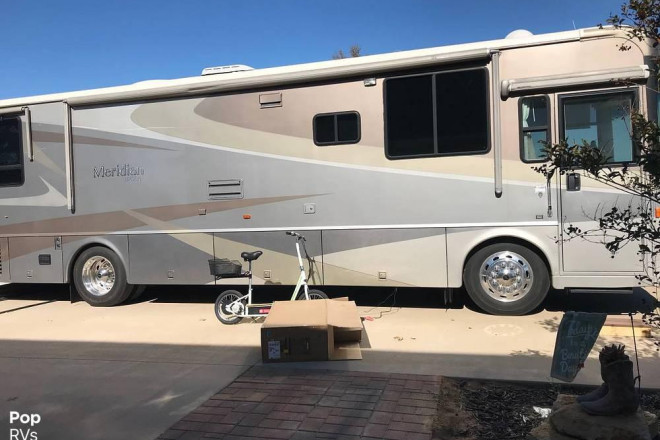 2004 Meridian 36G