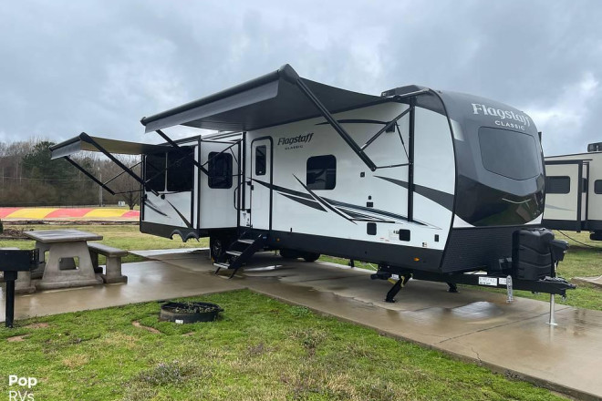 2022 Flagstaff 832IKRL