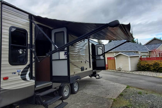 2017 Hideout 24LHSWE West