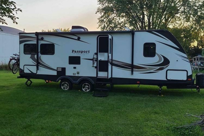 2018 Passport 2520RL