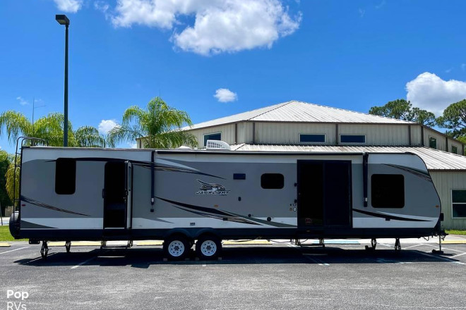 2019 Jay Flight 38BHDS