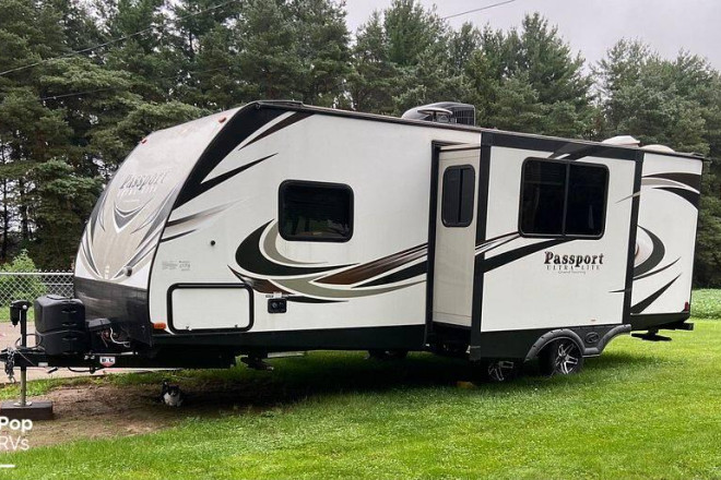 2017 Passport Grand Touring 2400BH