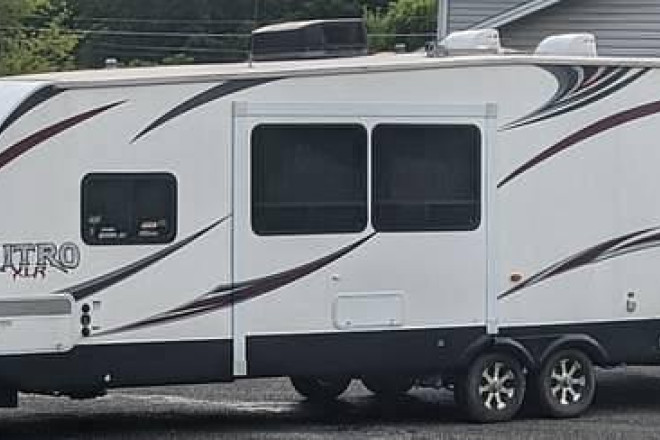 2014 Nitro XLR 30FQS