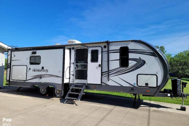 2018 Hemisphere Lite 272RL