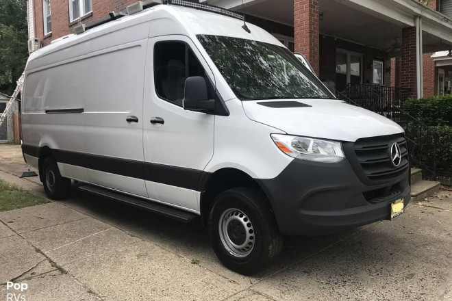 2021 Sprinter 2500 4X4 High Roof