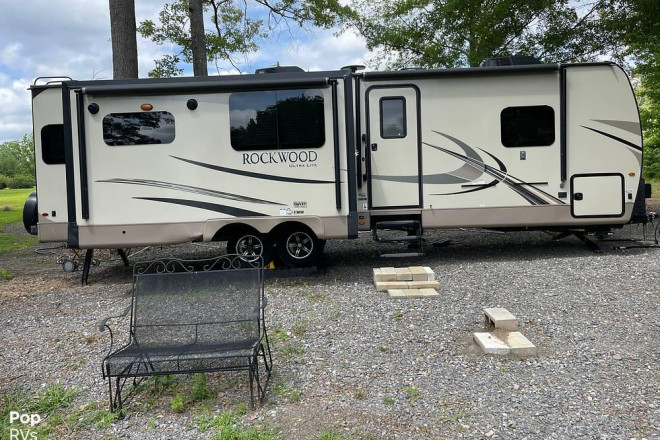 2018 Rockwood 2906WS