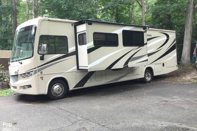 2020 Georgetown 33B3