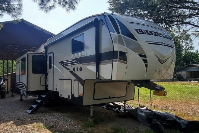 2020 Chaparral 298RLS