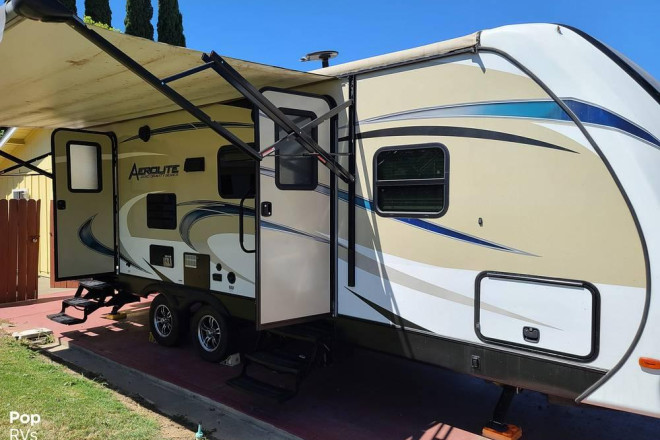2017 Aerolite 242BHSL