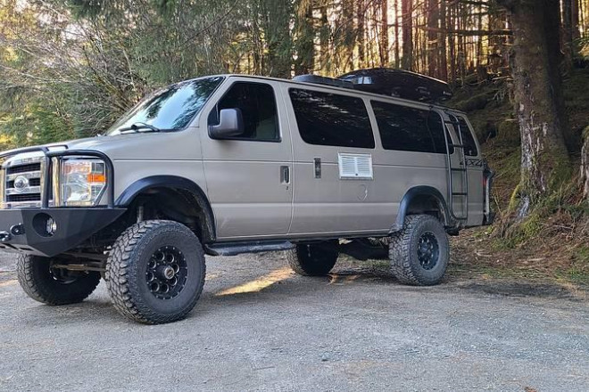 2013 Econoline E-350