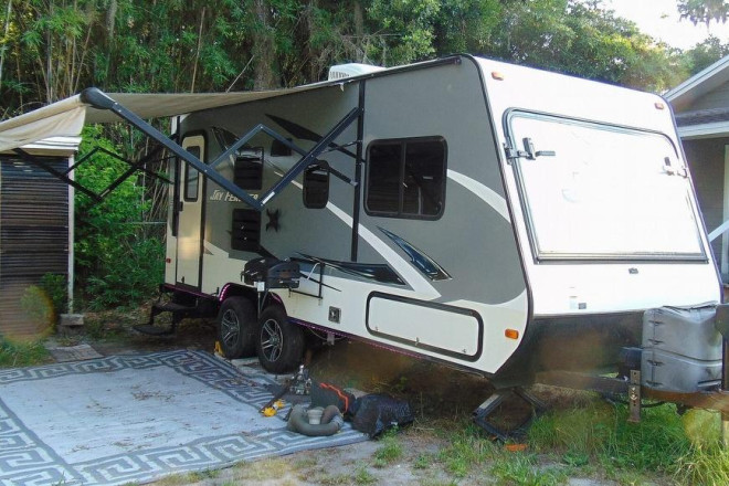 2016 Jay Feather 19XUD