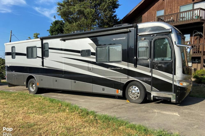 2007 Revolution LE 40E
