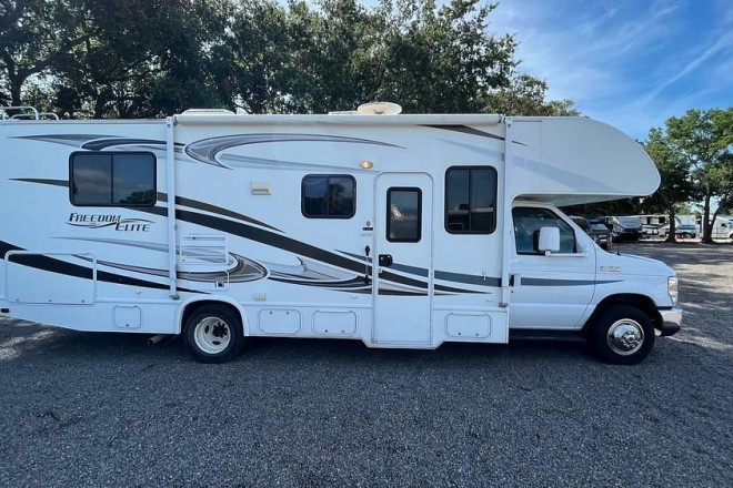 2014 Freedom Elite 26T