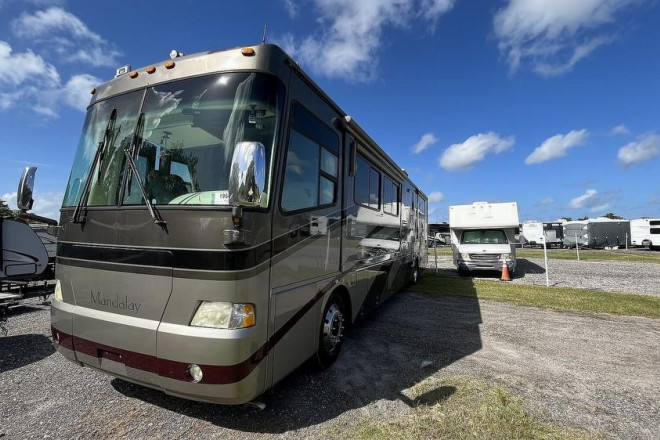 2005 Mandalay 40B