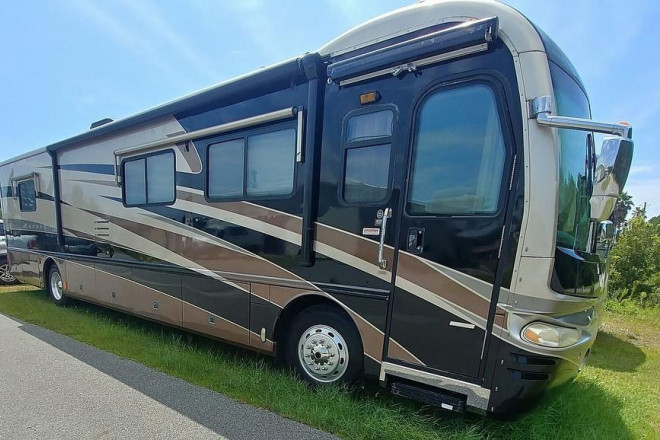 2004 Revolution LE 40C
