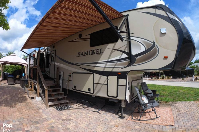 2017 Sanibel 3751