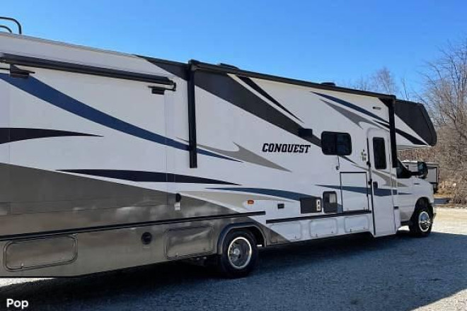 2021 Conquest 6320D