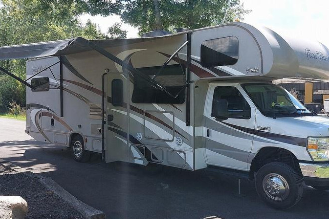 2016 Four Winds 31E
