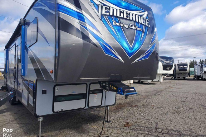 2018 Vengeance Touring Edition 40D12