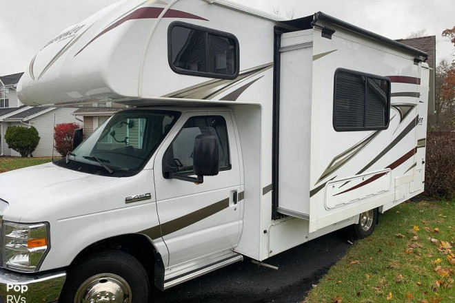 2017 Sunseeker 2290S