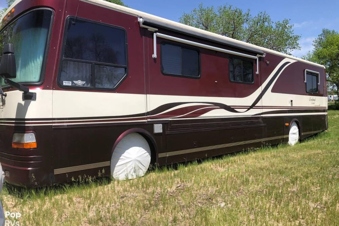 1998 Other Laredo 4141