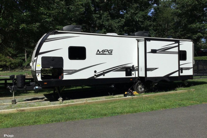 2022 MPG 2700TH