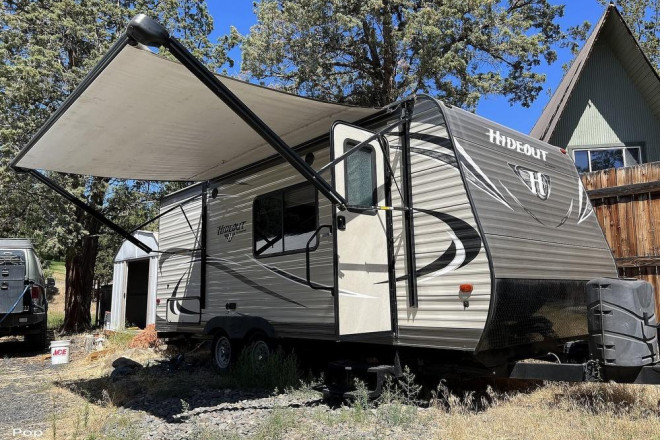 2017 Hideout 19FLBWE