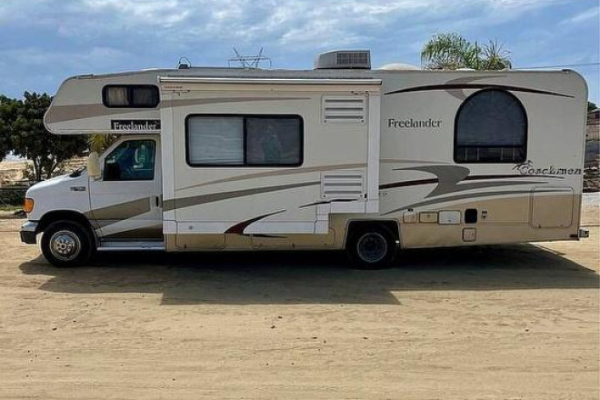 2005 Freelander 2600SO