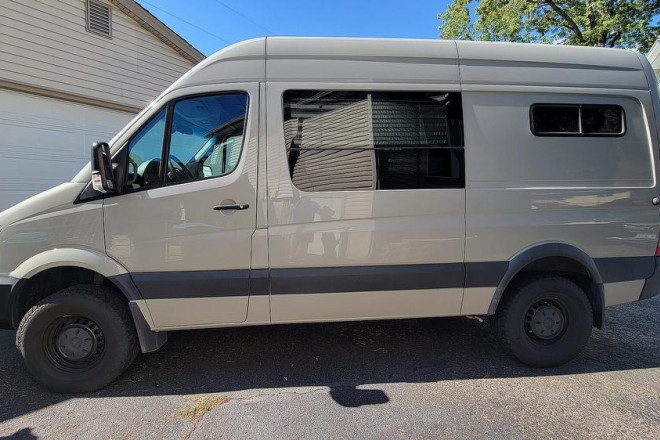2017 Sprinter 2500 4x4 144WB